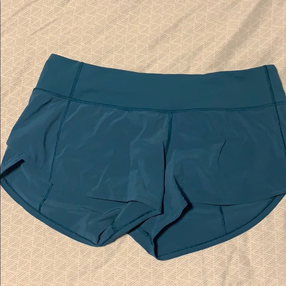 Lululemon Speed Up short 2.5”